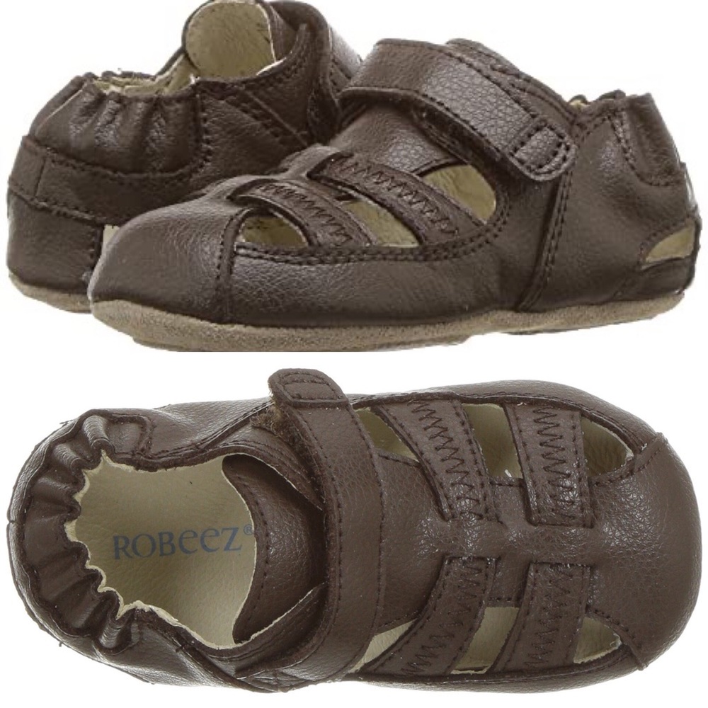 NWT ROBEEZ Mini Brown Sandals ☀️🏖🧸